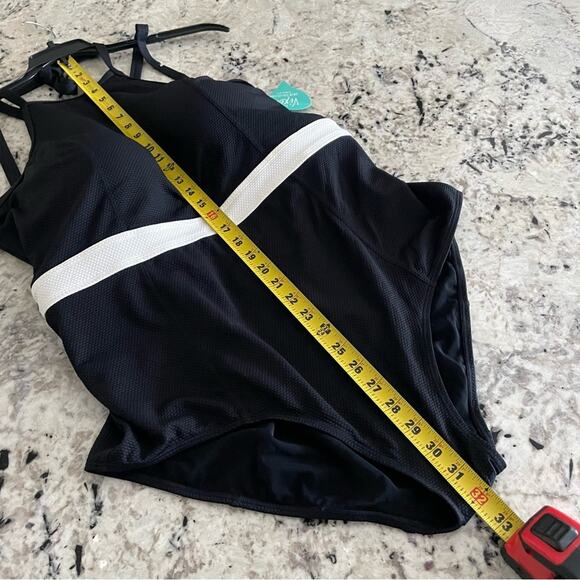 Torrid Black and White Stripe High Neck Multi-Strap Swimsuit 3X NWT - Picture 12 of 13
